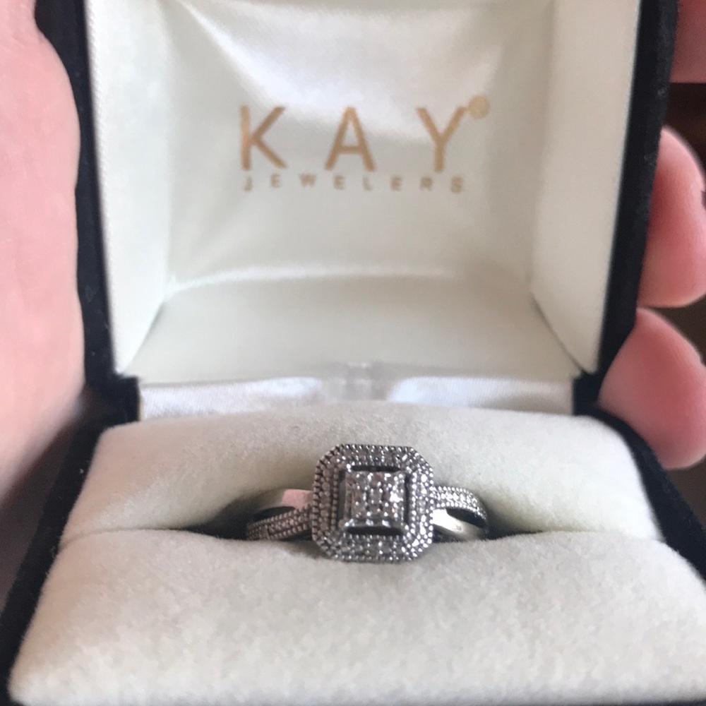 💎💍 Kay Jewelers silver diamond ring 💍 💎